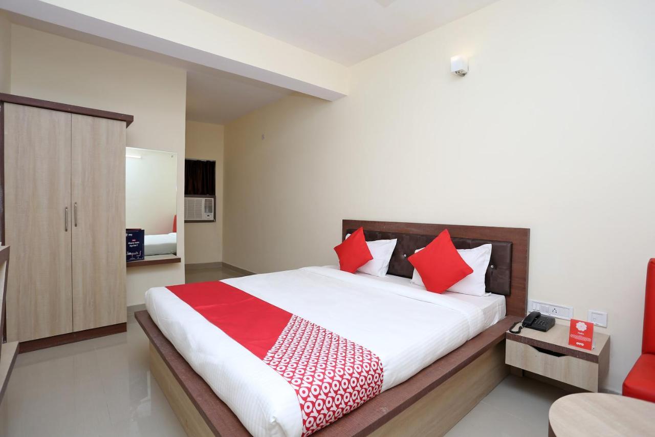 Oyo Flagship 11549 Crystal Inn Jamshedpur Exterior photo