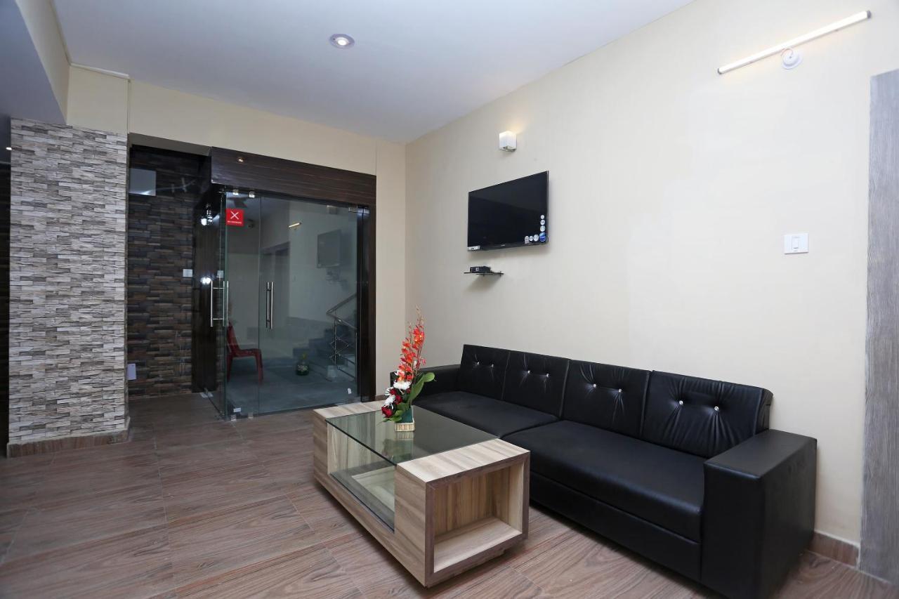 Oyo Flagship 11549 Crystal Inn Jamshedpur Exterior photo